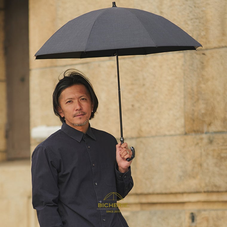100%完全遮光 晴雨兼用 メンズ 折りたたみ日傘 2段タイプ 50cm フラット シャンブレー